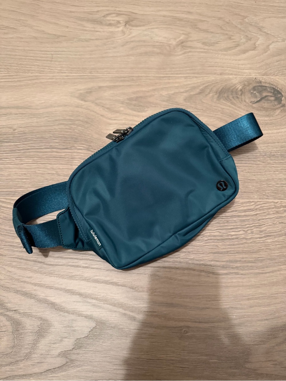 lululemon belt bag